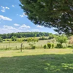 Gasthof D'hote Cosy Avec Grand Salon, Proche Futuroscope, Cure Thermale, Wifi, Salle De Bain, Parking
