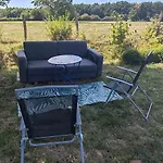 D'hote Cosy Avec Grand Salon, Proche Futuroscope, Cure Thermale, Wifi, Salle De Bain, Parking 3*