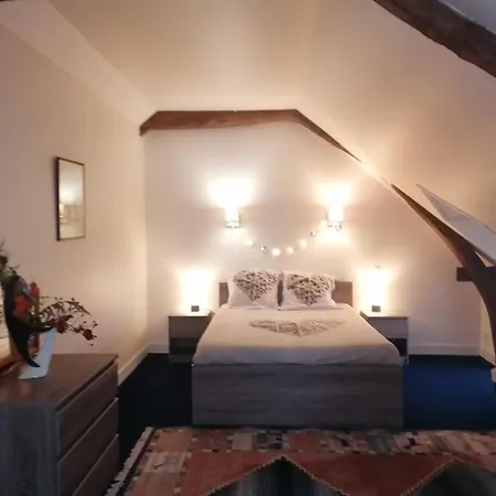 D'hote Cosy Avec Grand Salon, Proche Futuroscope, Cure Thermale, Wifi, Salle De Bain, Parking Ла-Рош-Позе