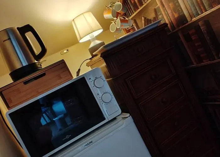 D'hote Cosy Avec Grand Salon, Proche Futuroscope, Cure Thermale, Wifi, Salle De Bain, Parking Guest house