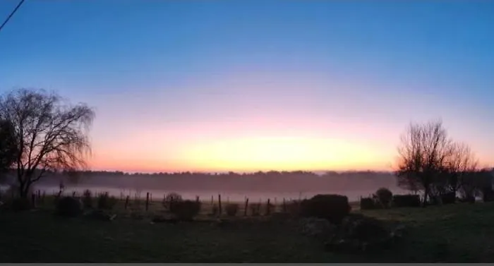 D'hote Cosy Avec Grand Salon, Proche Futuroscope, Cure Thermale, Wifi, Salle De Bain, Parking Guest house 3*